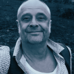 Portrait de Benoît Coppée, auteur présent au festival Nouvelle Page 2026 à Verviers.